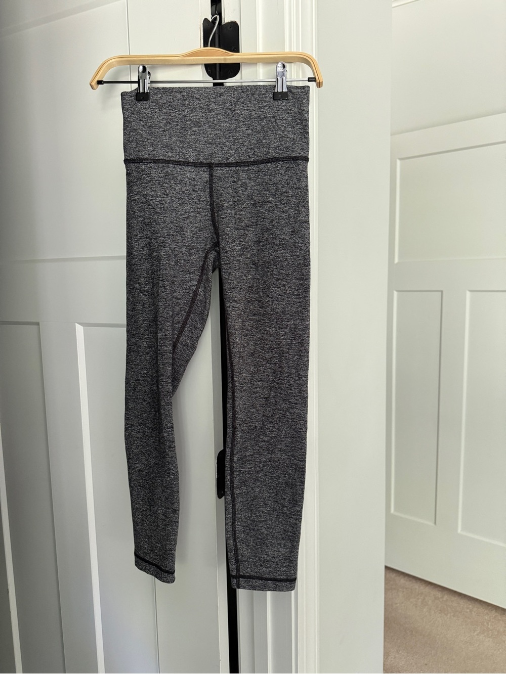 Lululemon gray high rise‎ stretch leggings